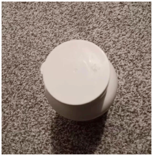 The top of my plain medicine bottle.